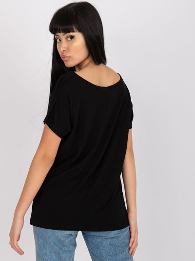 Czarny t-shirt jednokolorowy z koronką