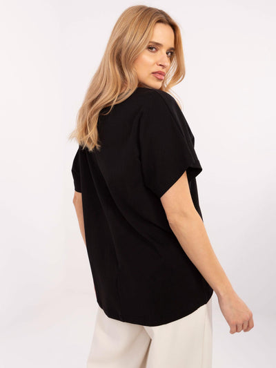 Czarny damski t-shirt oversize z aplikacjami