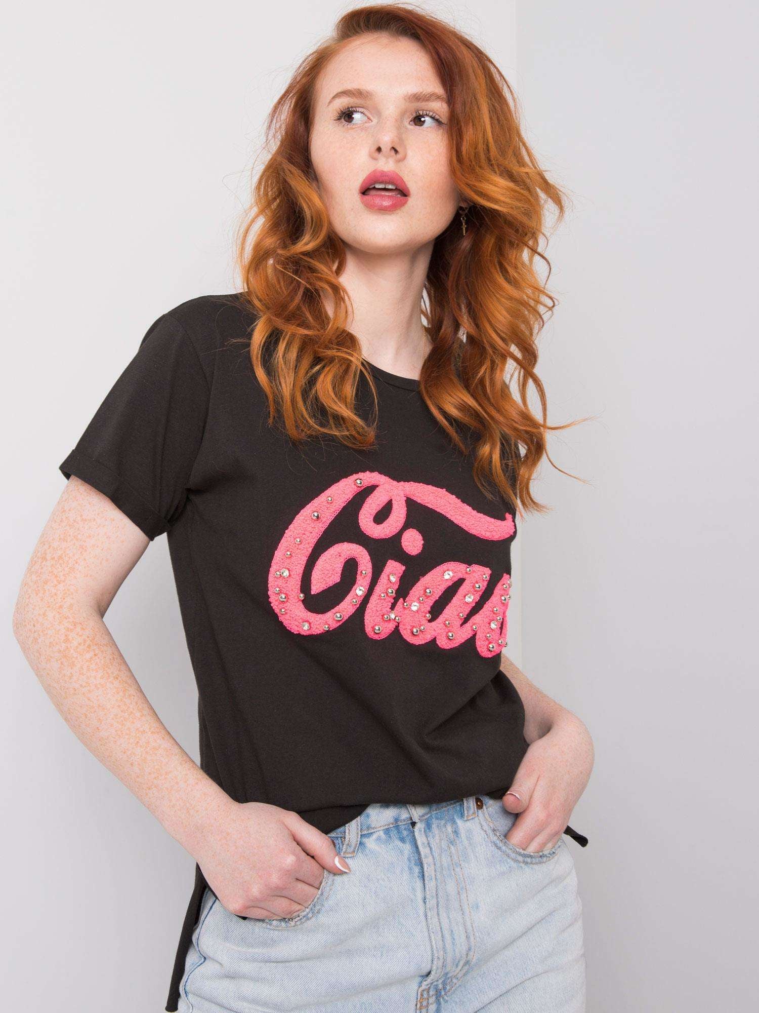 Czarny damski t-shirt z aplikacją