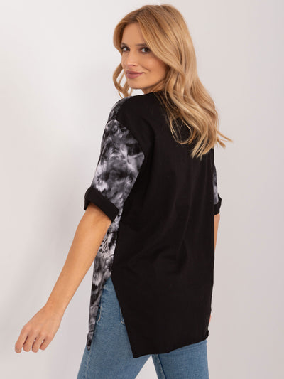 Czarny luźny t-shirt z motywem zwierzęcym