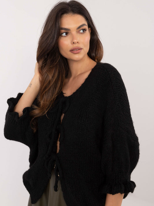 Czarny sweter oversize z wiązaniem z przodu