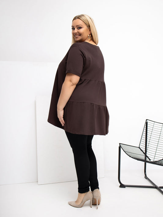 Czekoladowa bluzka plus size z krótkim rękawem