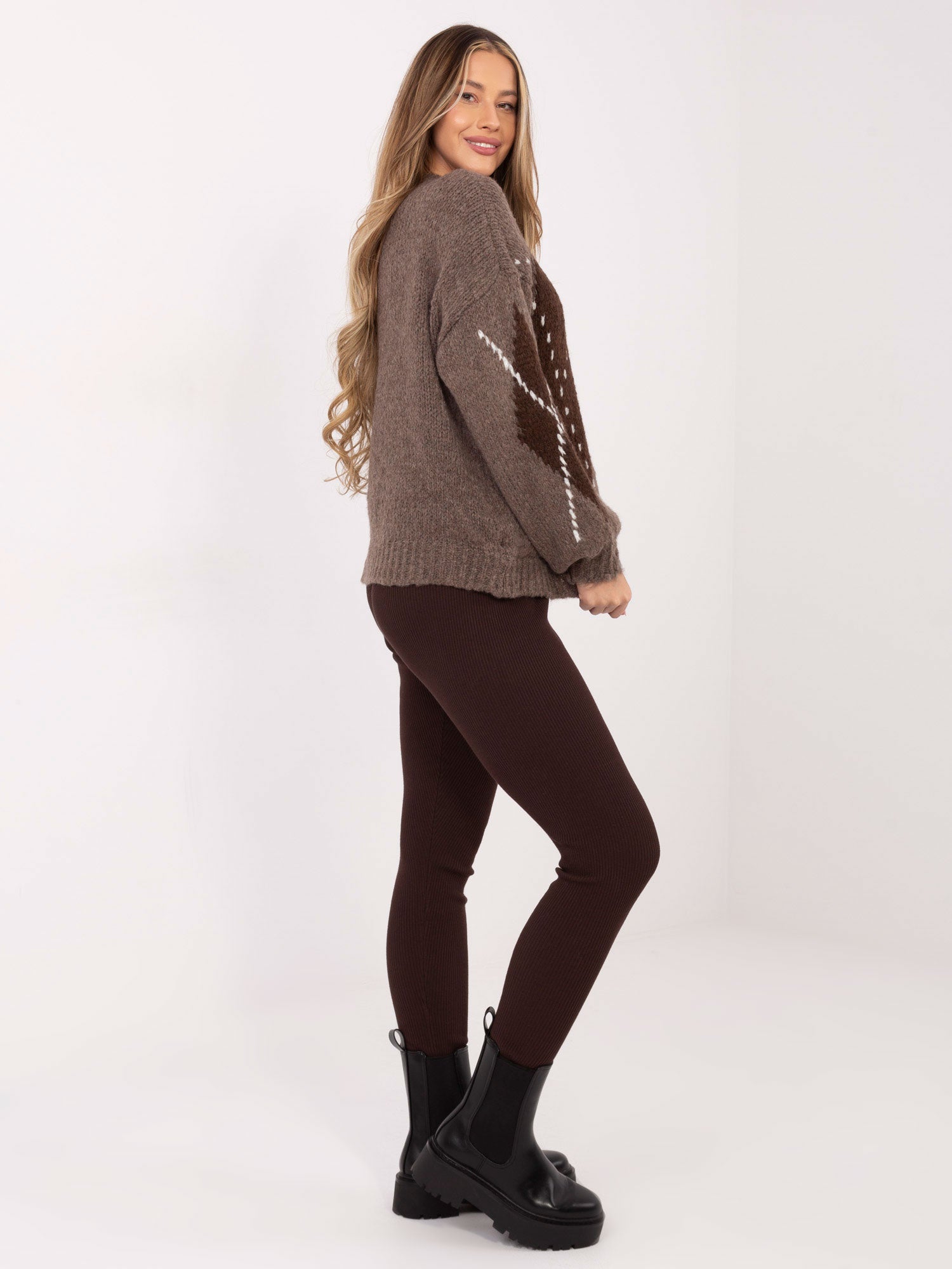 STITCH & SOUL Czekoladowe dzianinowe legginsy w prążek