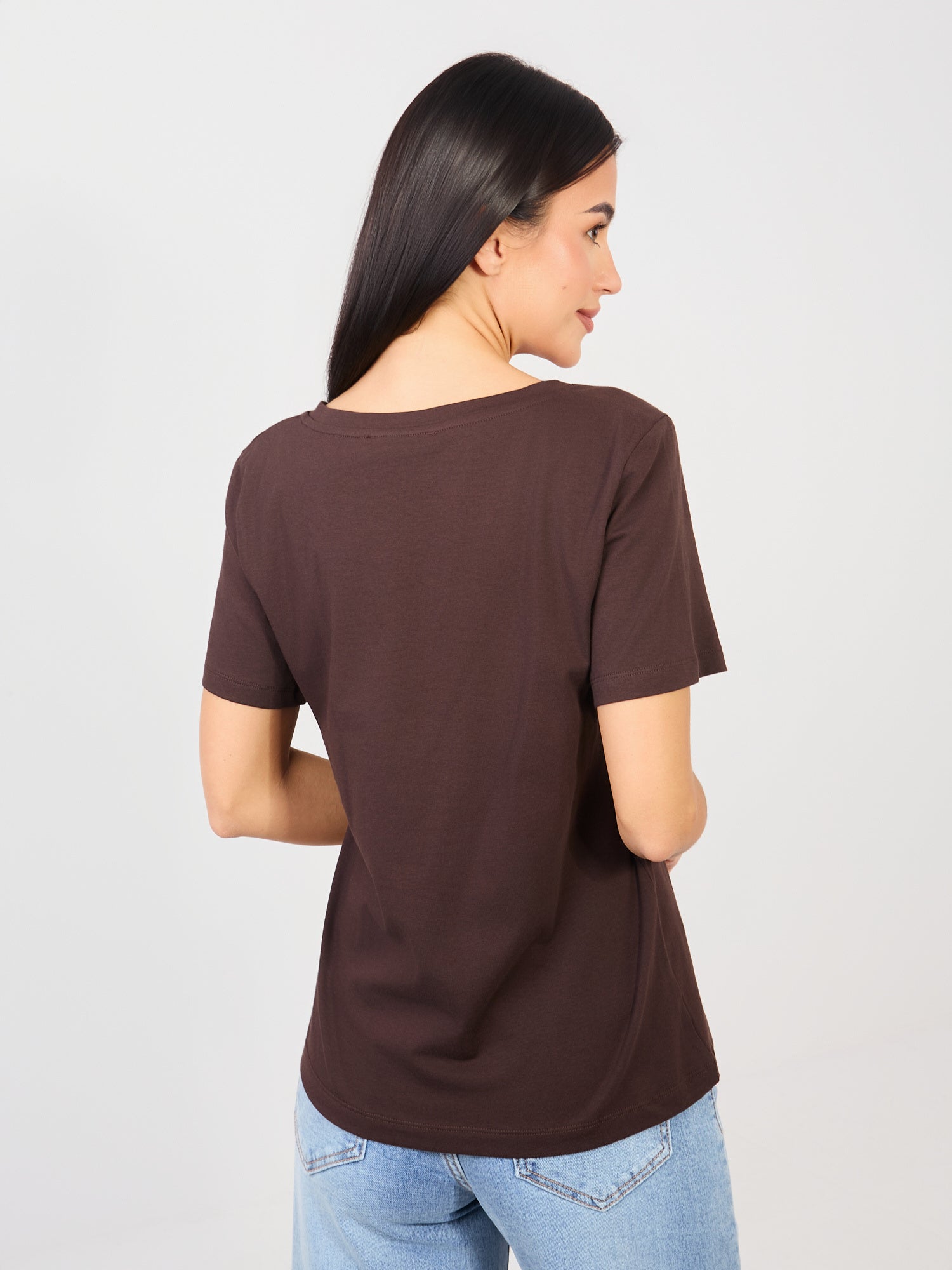 Czekoladowy t-shirt basic o klasycznym kroju RUE PARIS