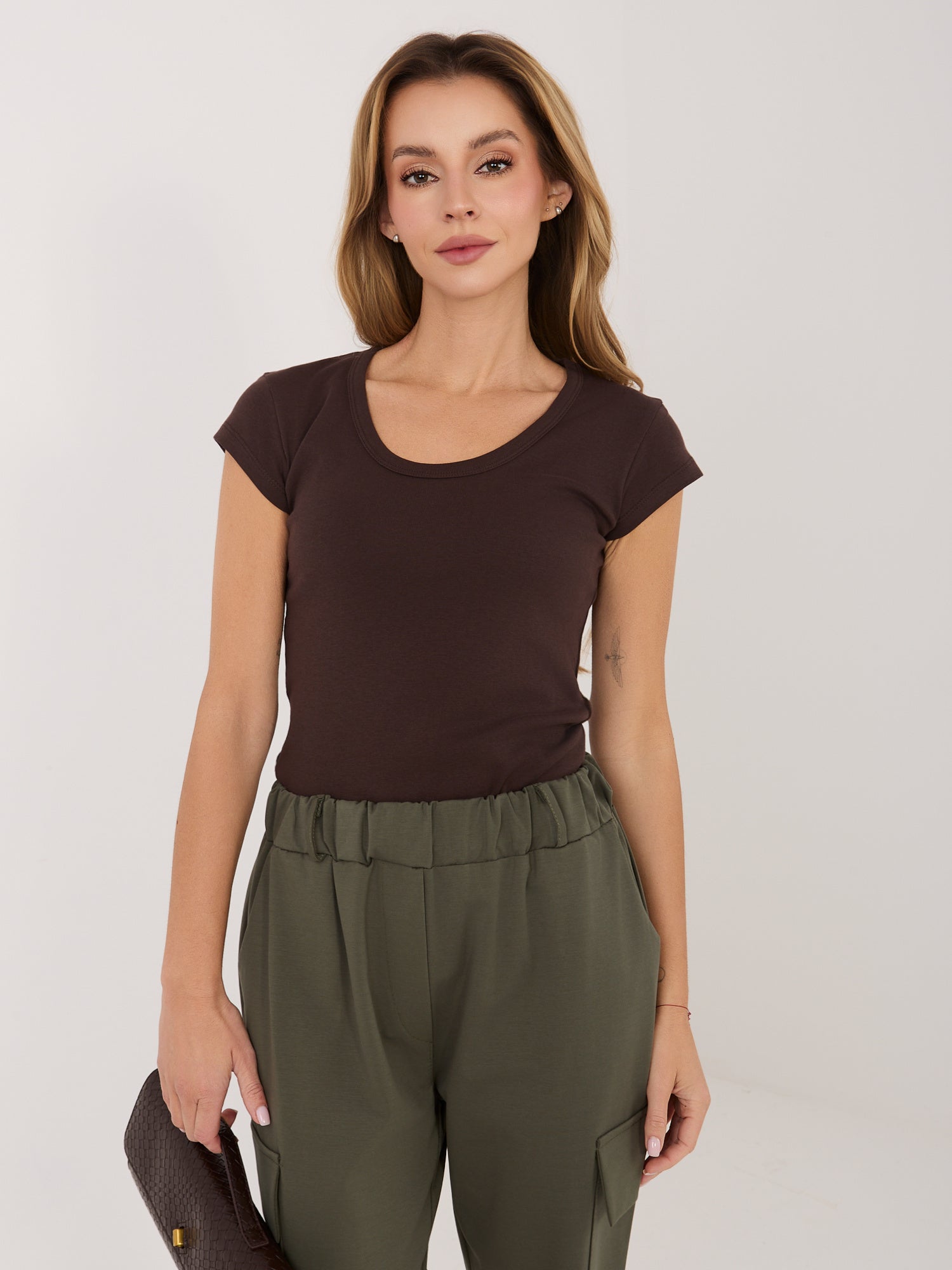 RUE PARIS Czekoladowy bawełniany t-shirt basic