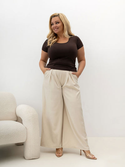 RUE PARIS Czekoladowy t-shirt plus size z bawełny