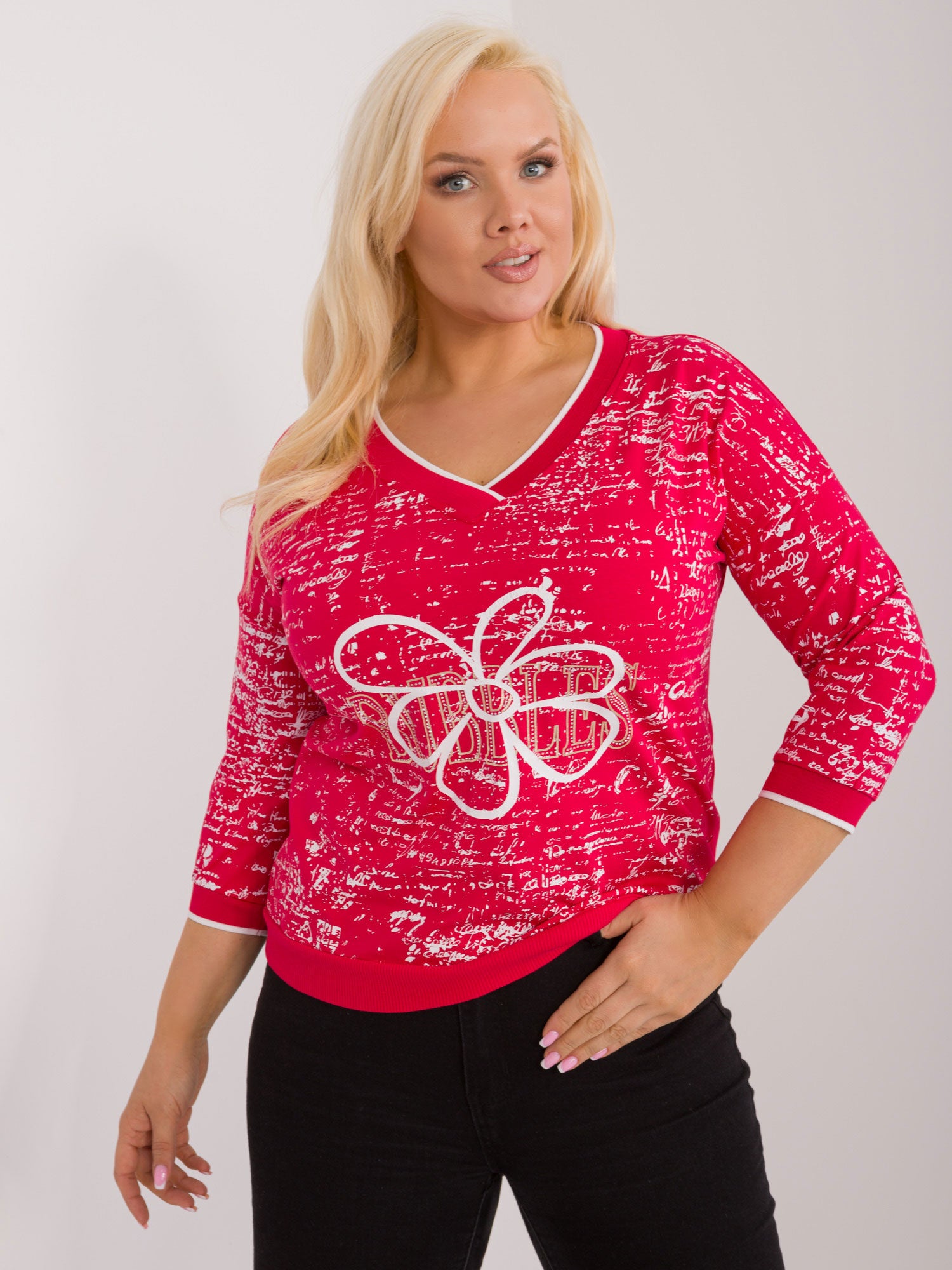 Czerwona casualowa bluzka plus size z nadrukiem