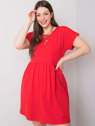 Czerwona sukienka plus size z bawełny