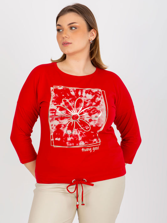 Czerwona bluzka plus size z nadrukiem i napisem