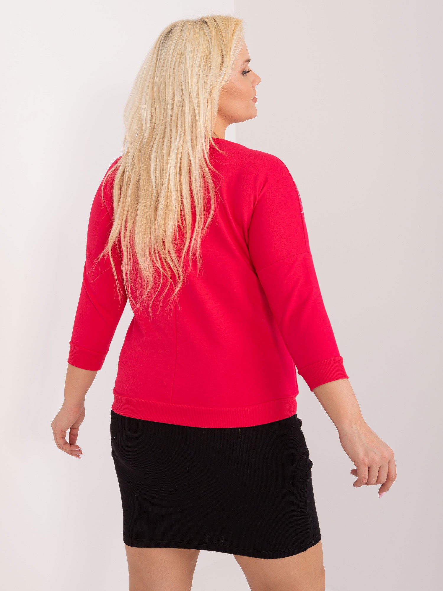 Czerwona damska bluzka plus size z nadrukiem