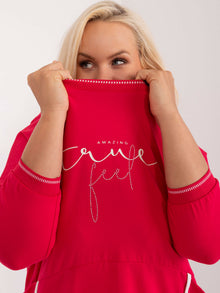 Czerwona casualowa bluzka plus size z aplikacją