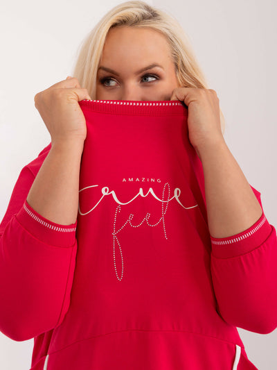 Czerwona casualowa bluzka plus size z aplikacją