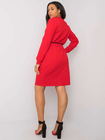 Czerwona sukienka plus size z nadrukiem