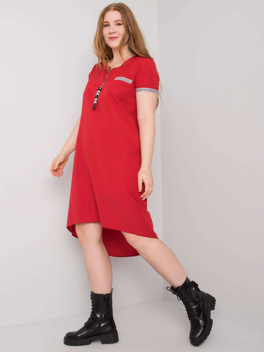 Czerwona sukienka bawełniana plus size