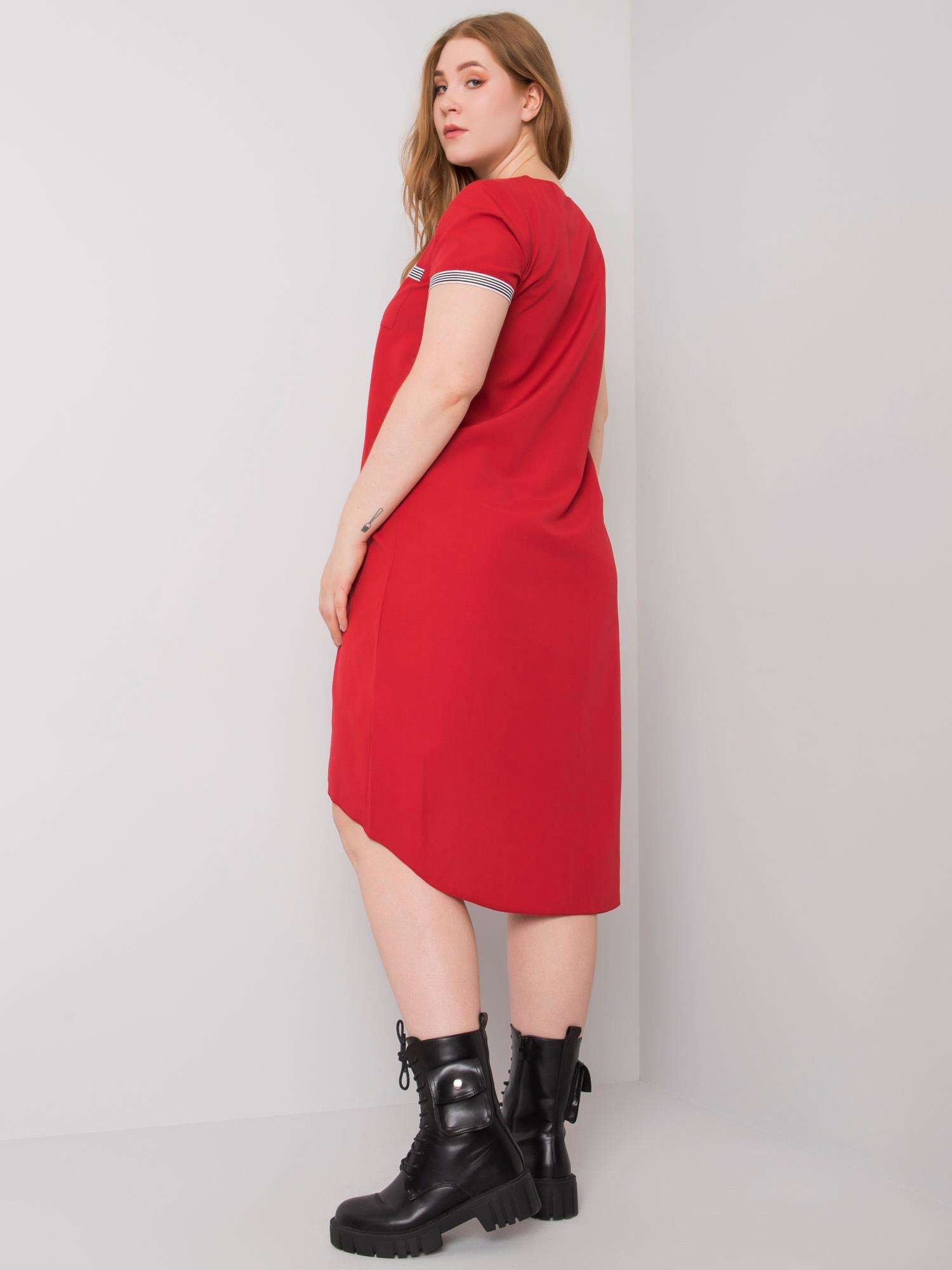 Czerwona sukienka bawełniana plus size