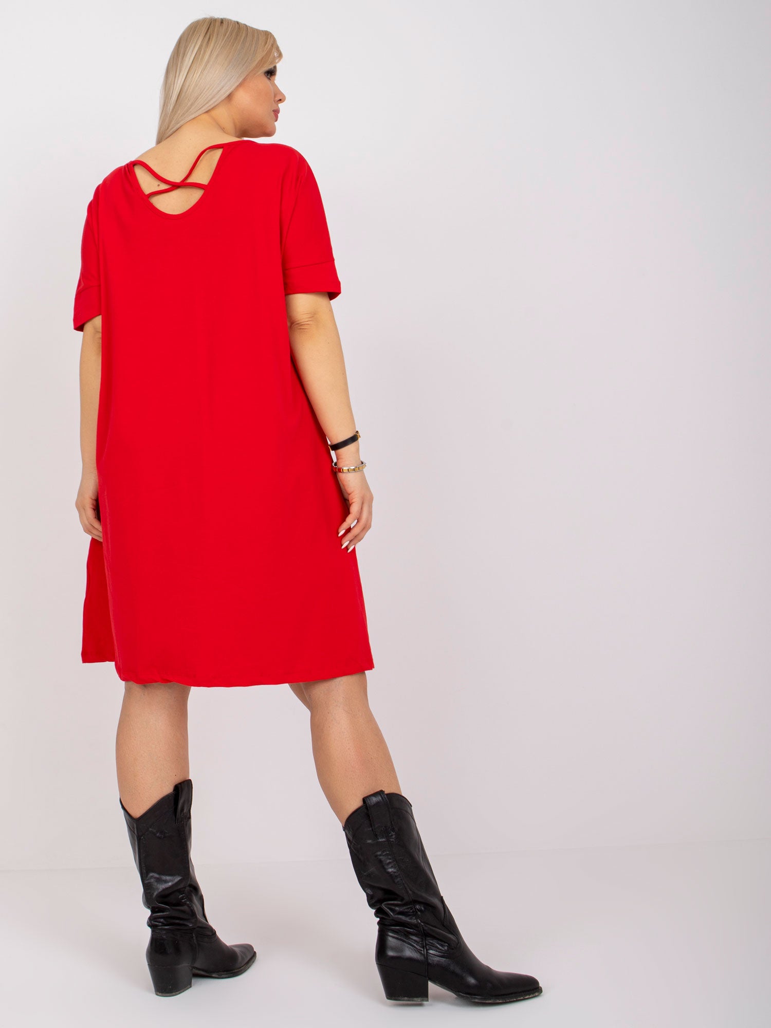 Czerwona luźna sukienka plus size