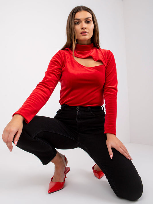 Czerwona bluzka z weluru