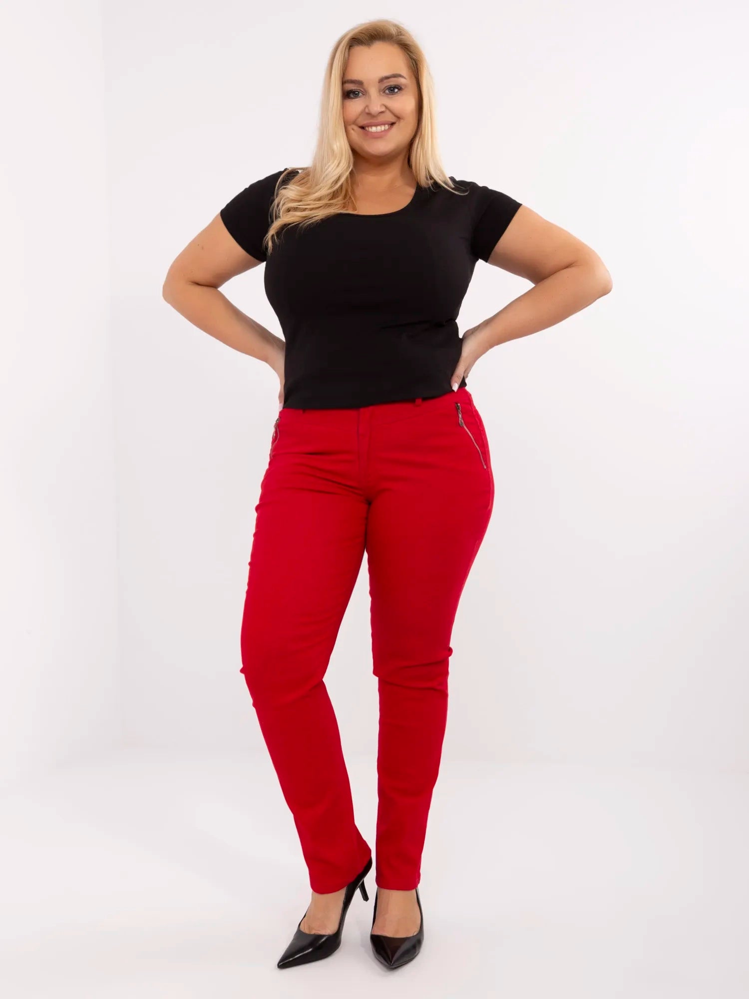 Czerwone spodnie plus size z gumką