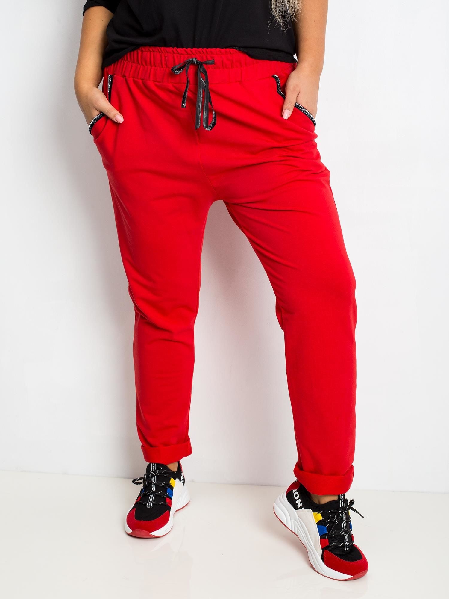 Czerwone bawełniane spodnie plus size