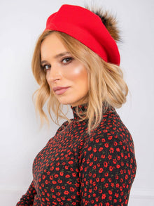 Beret z pomponem czerwony