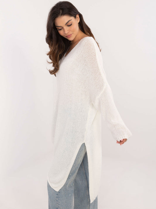 OCH BELLA Ecru asymetryczny sweter oversize