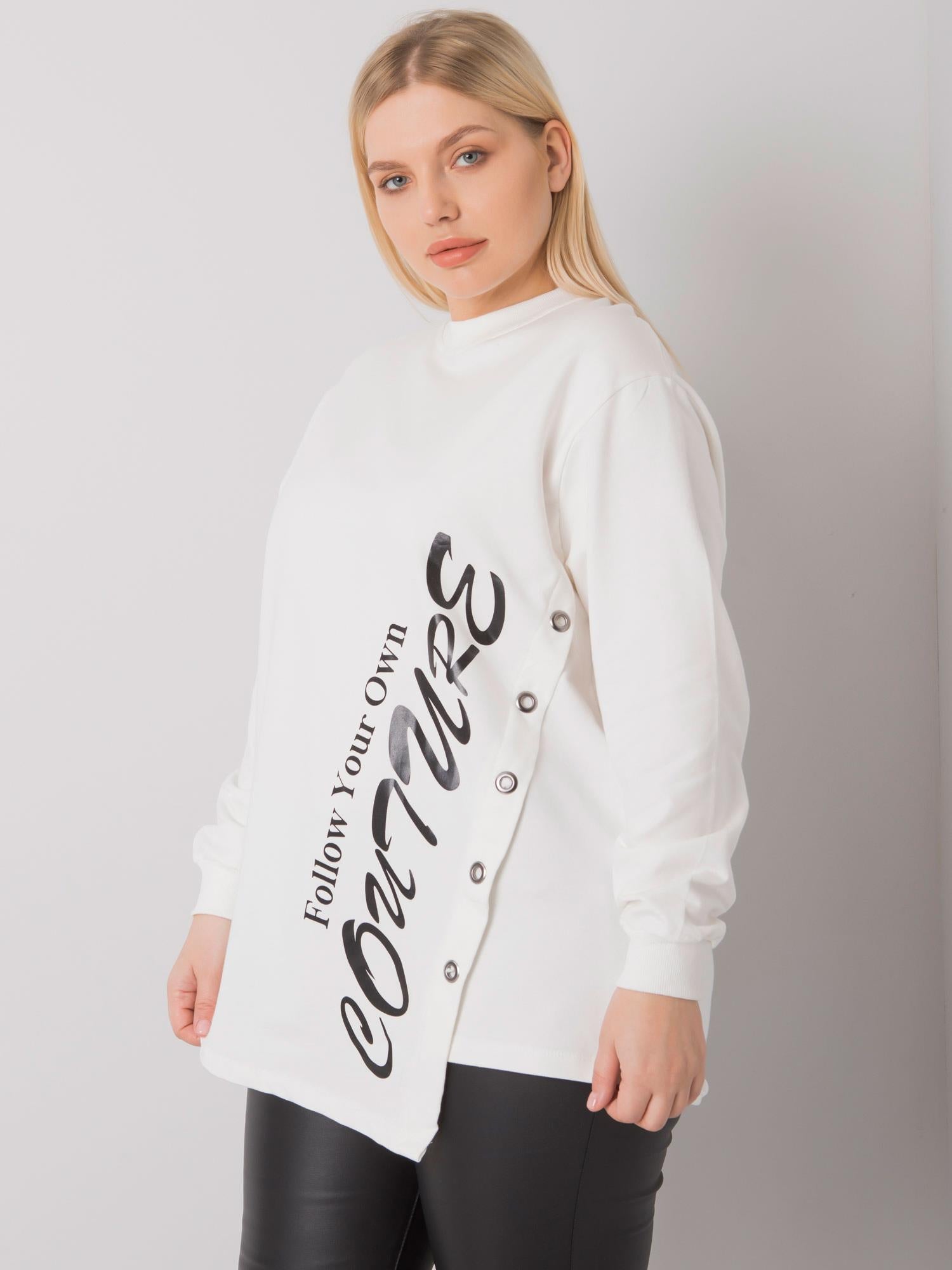 Ecru bluzka plus size z napisem