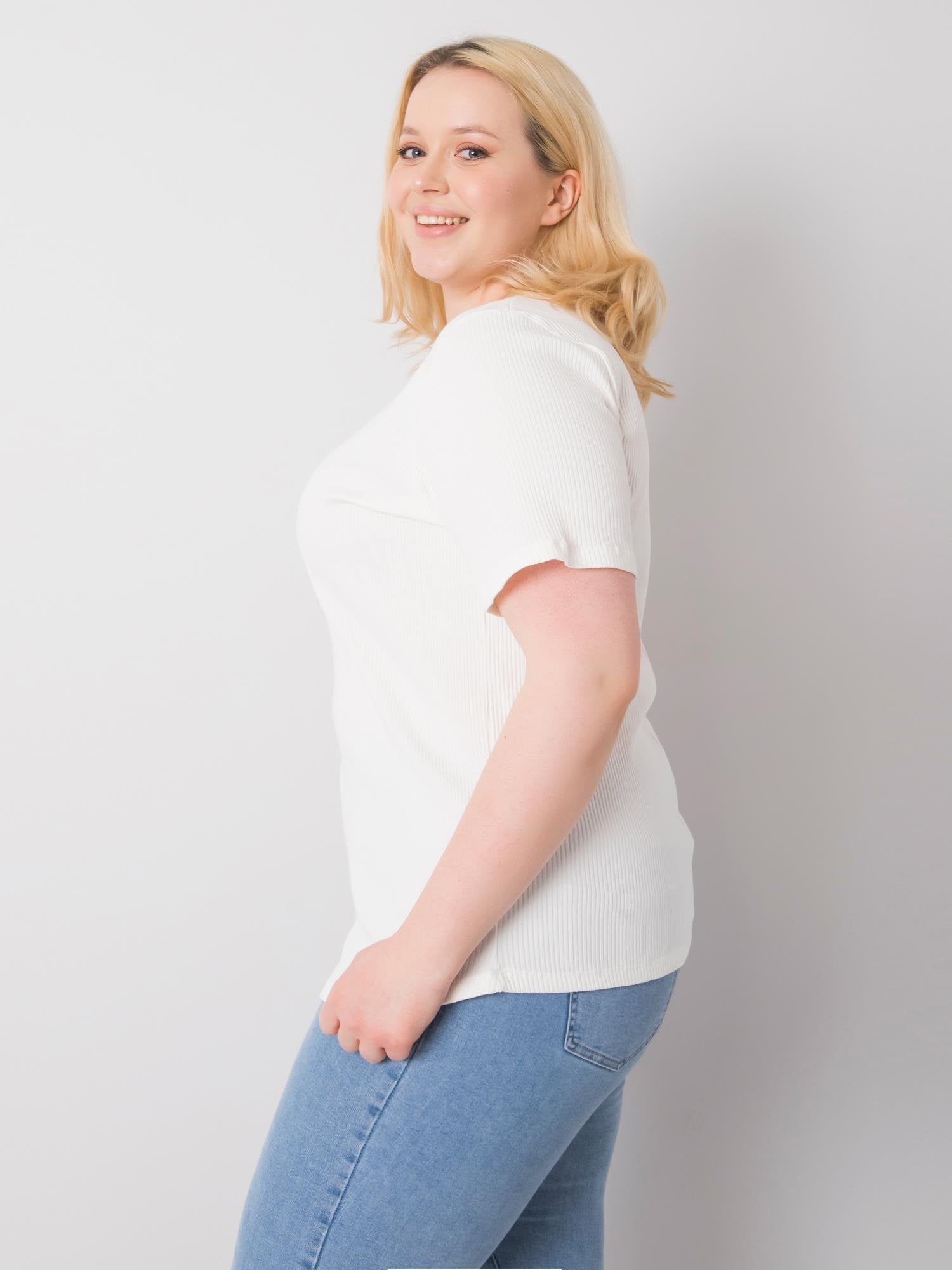 Ecru bluzka plus size w prążek