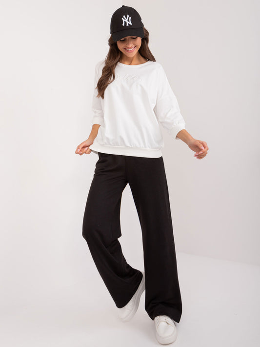 Ecru bluza oversize z napisem