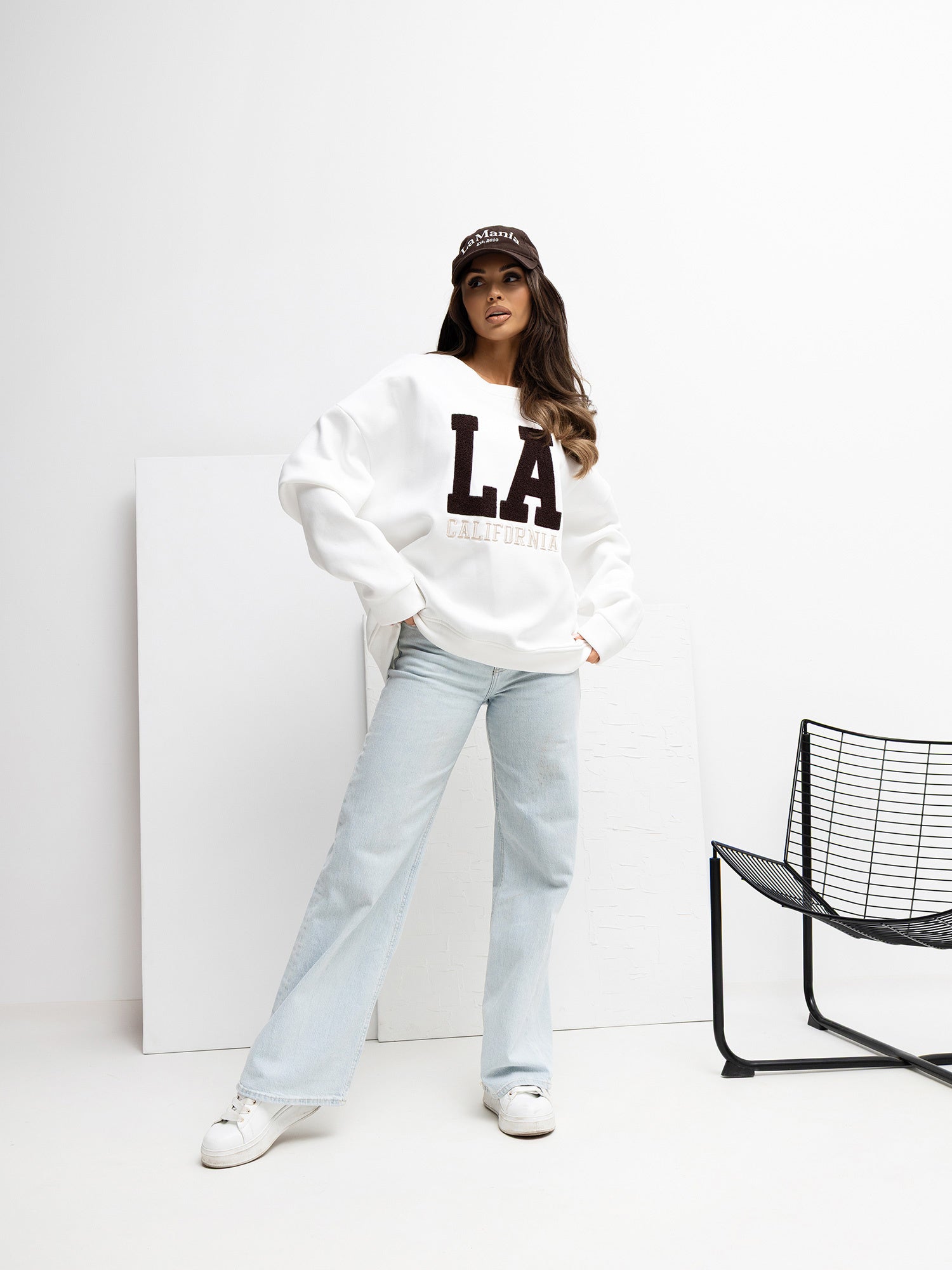 RUE PARIS Ecru bluza z kontrastowym napisem