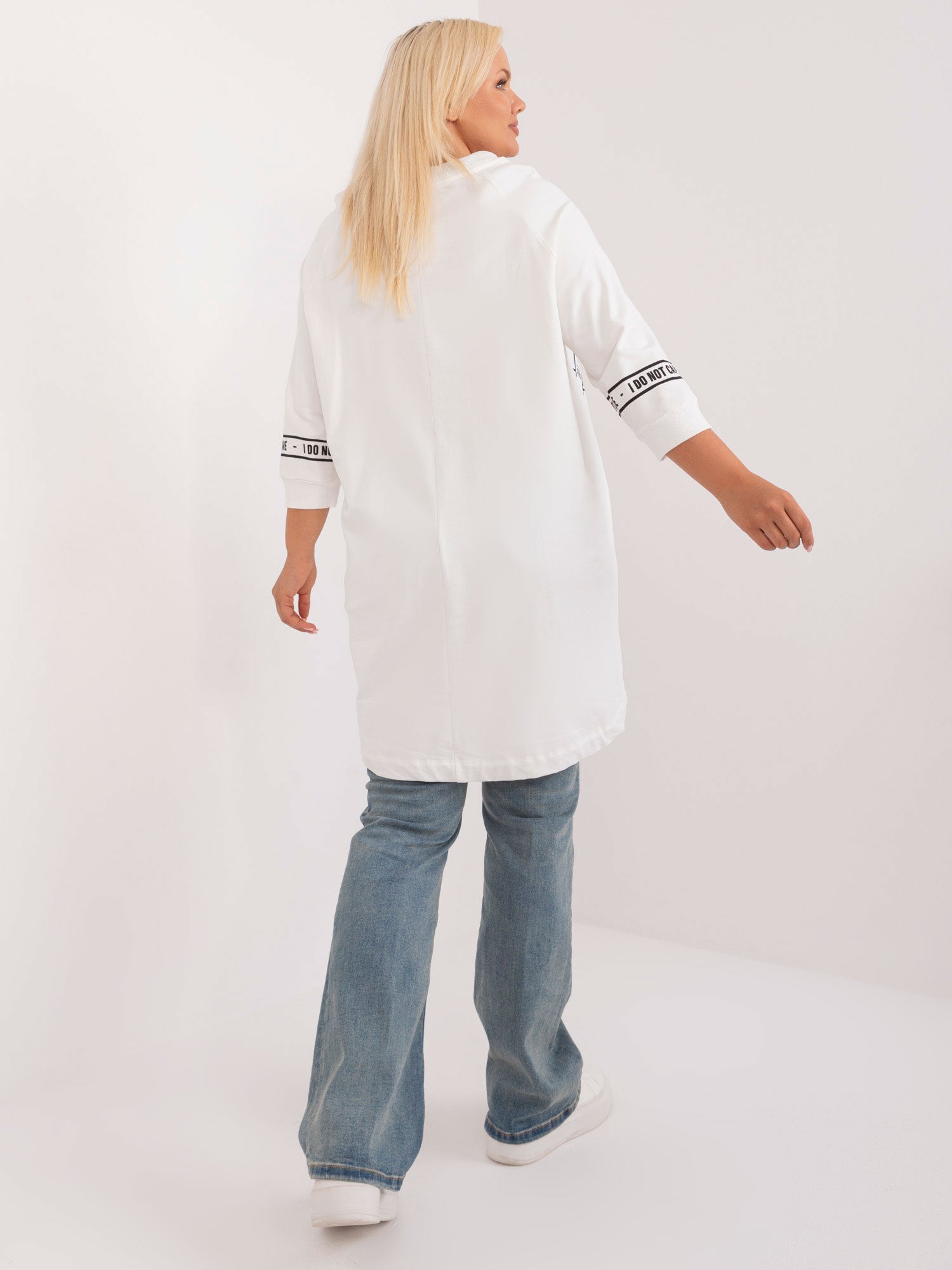 Ecru długa bluzka plus size z napisami