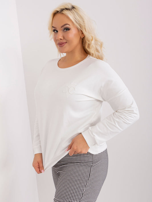 Ecru damska bluzka plus size z naszywką