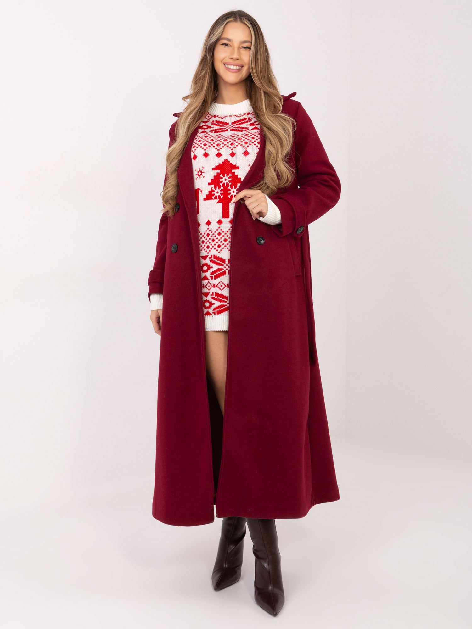 Ecru świąteczny sweter we wzory