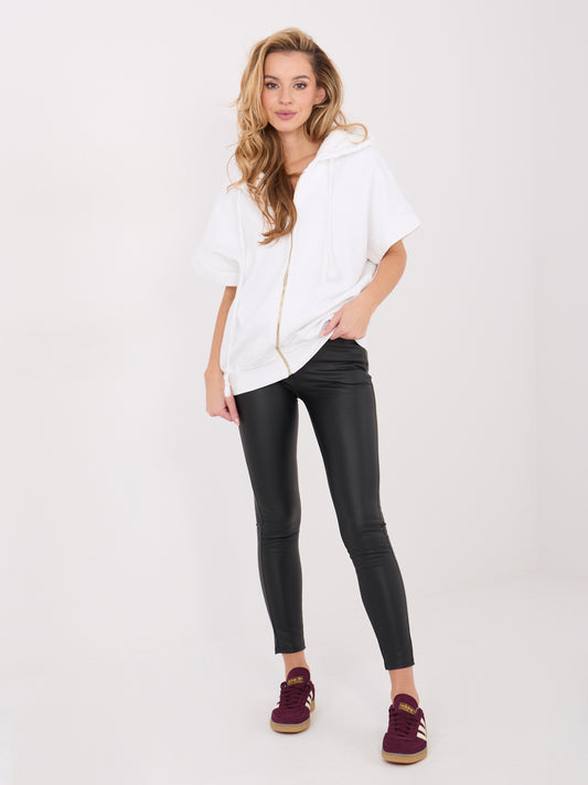 Ecru rozpinana bluza basic z troczkami