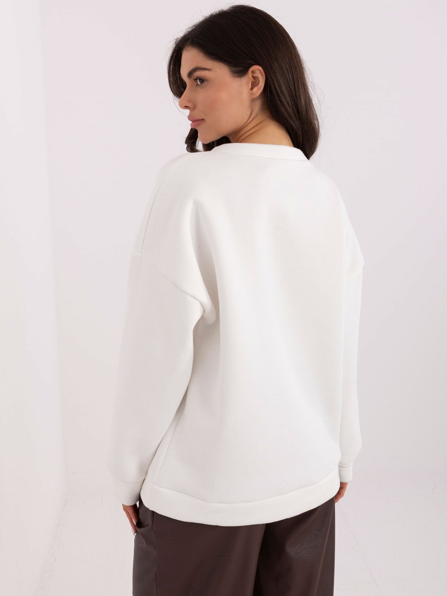Ecru dresowa bluza oversize bez kaptura