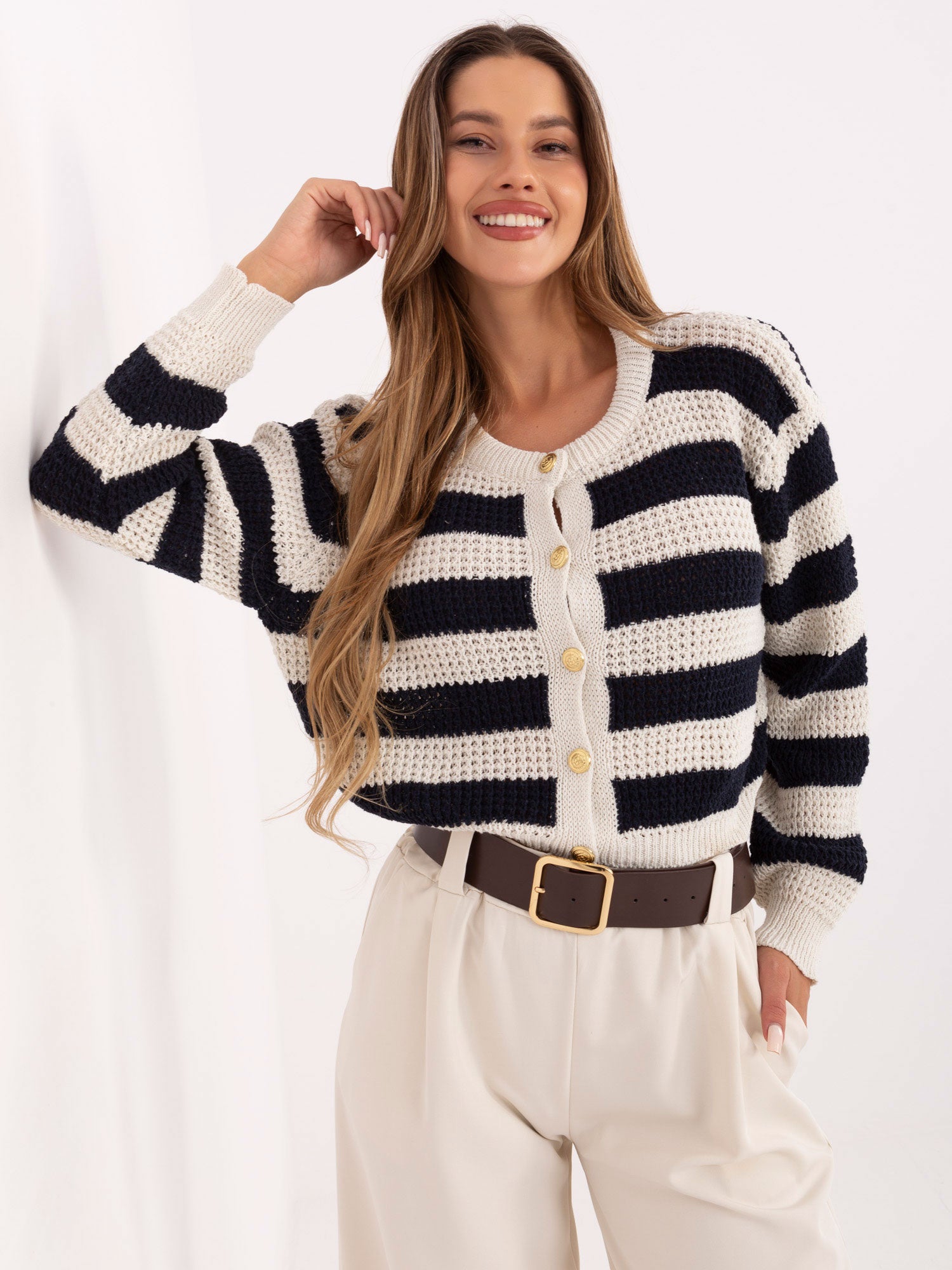 RUE PARIS Ecru-granatowy elegancki sweter w paski