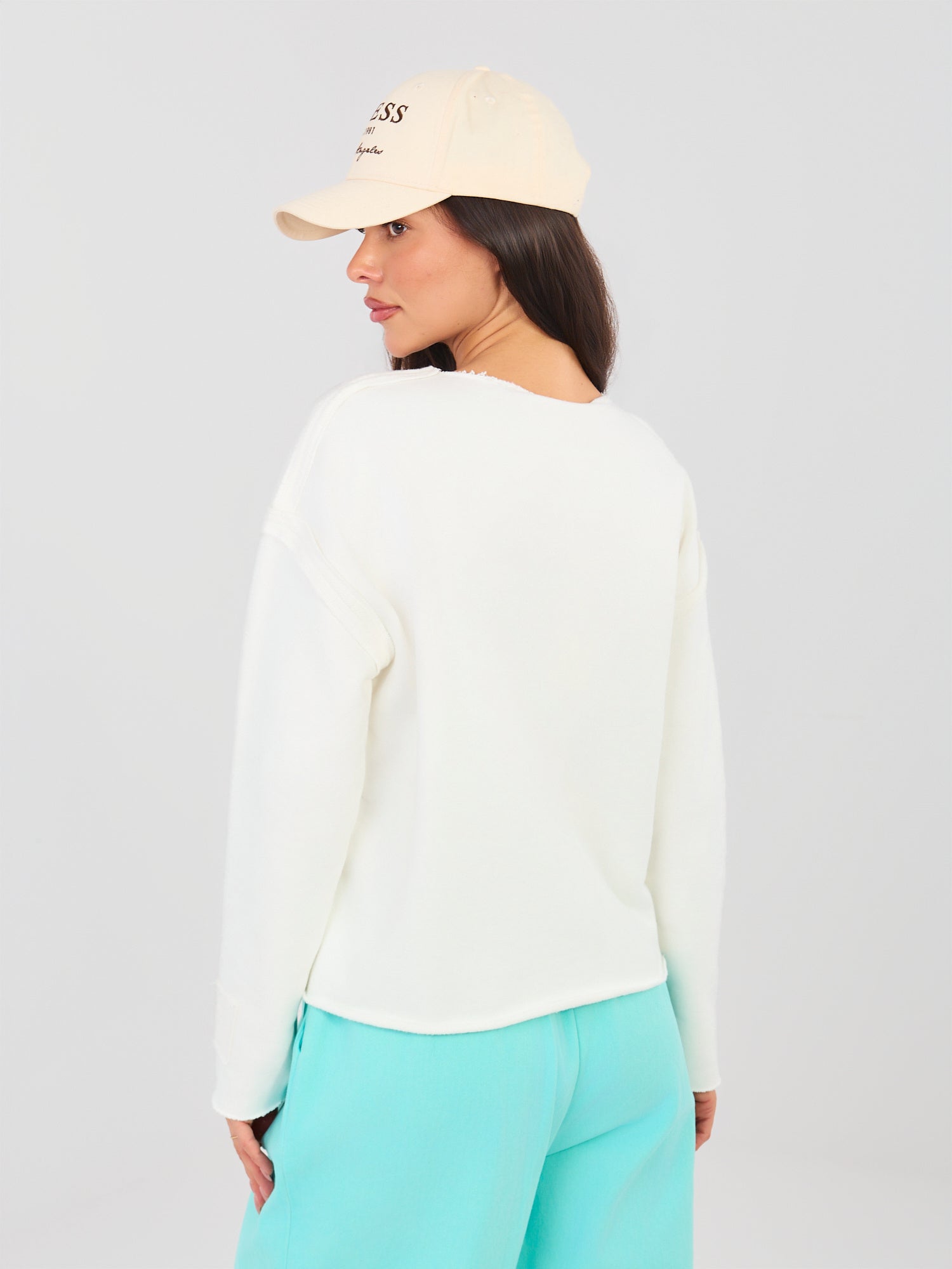 NATURAL SIDE Ecru krótka bluza z haftem