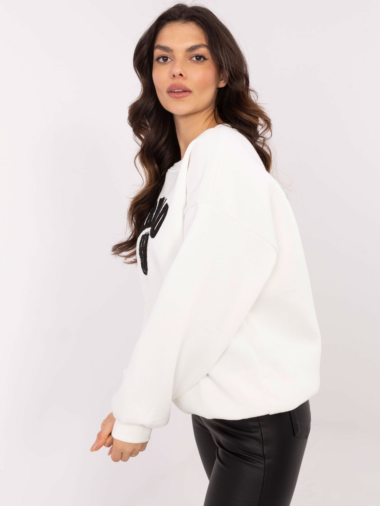 Ecru damska bluza oversize bez kaptura