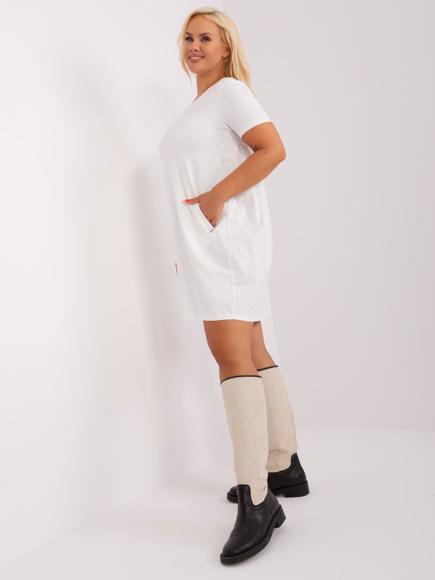 Ecru codzienna sukienka plus size z bawełny