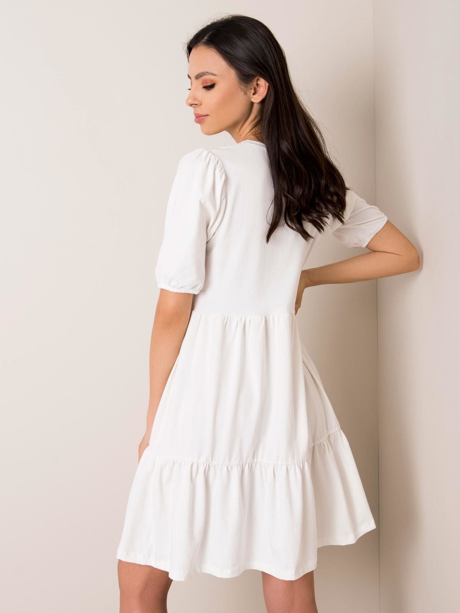RUE PARIS Ecru sukienka oversize
