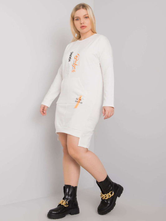 Ecru sukienka damska plus size z kieszenią