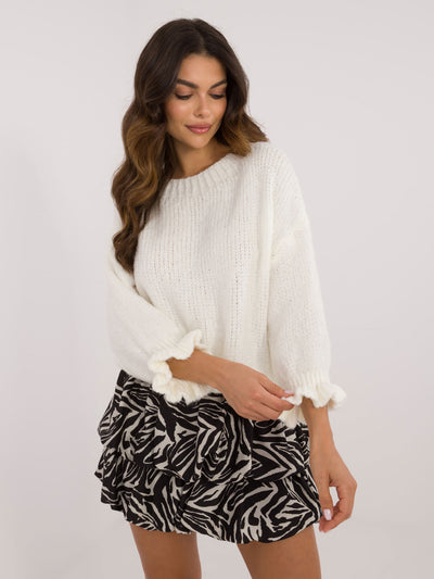 Ecru sweter oversize z domieszką wełny