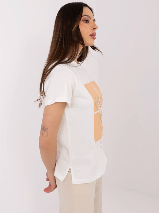 Ecru t-shirt z nadrukiem motyla