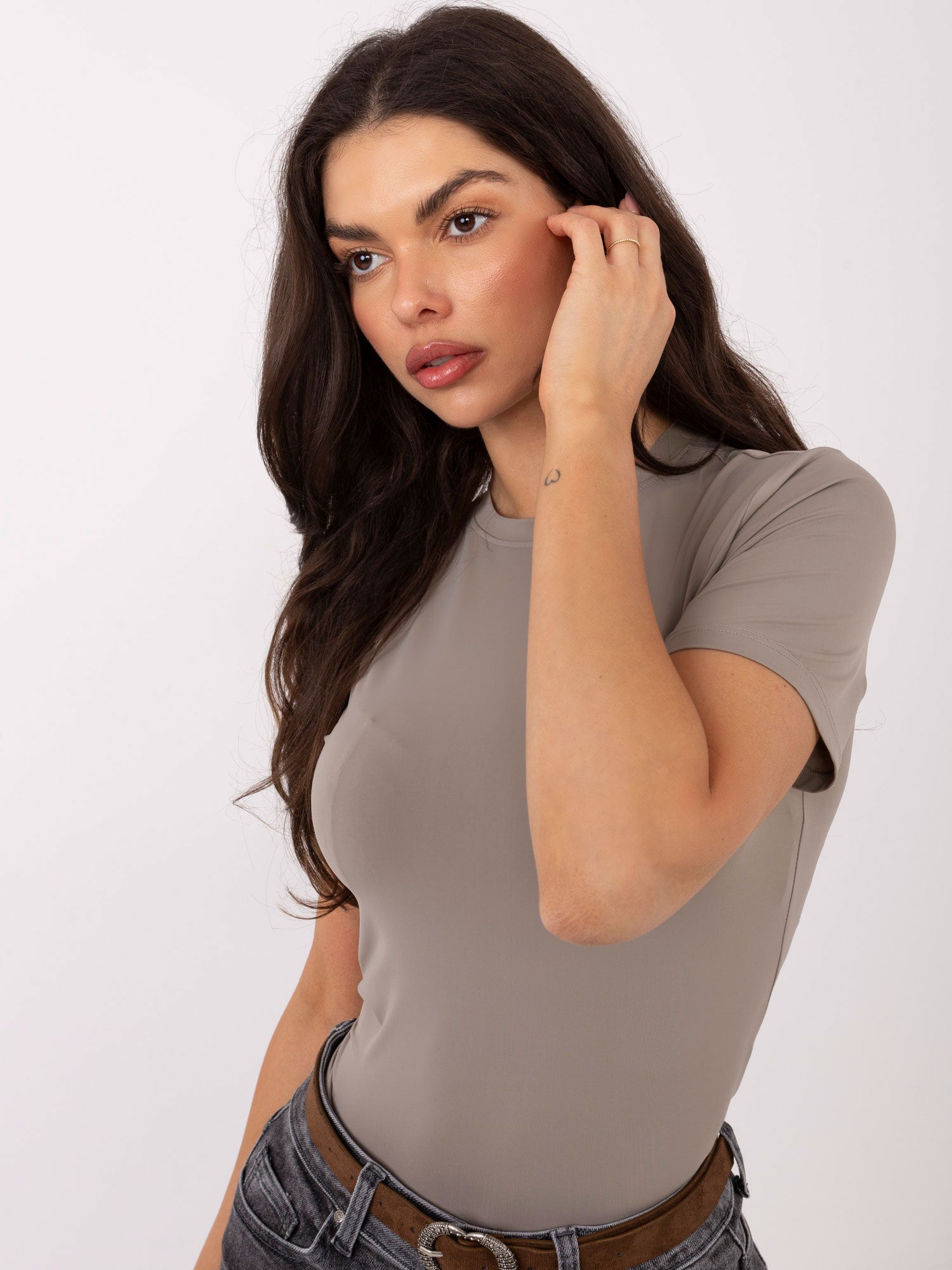 SUBLEVEL Fango dopasowana bluzka basic