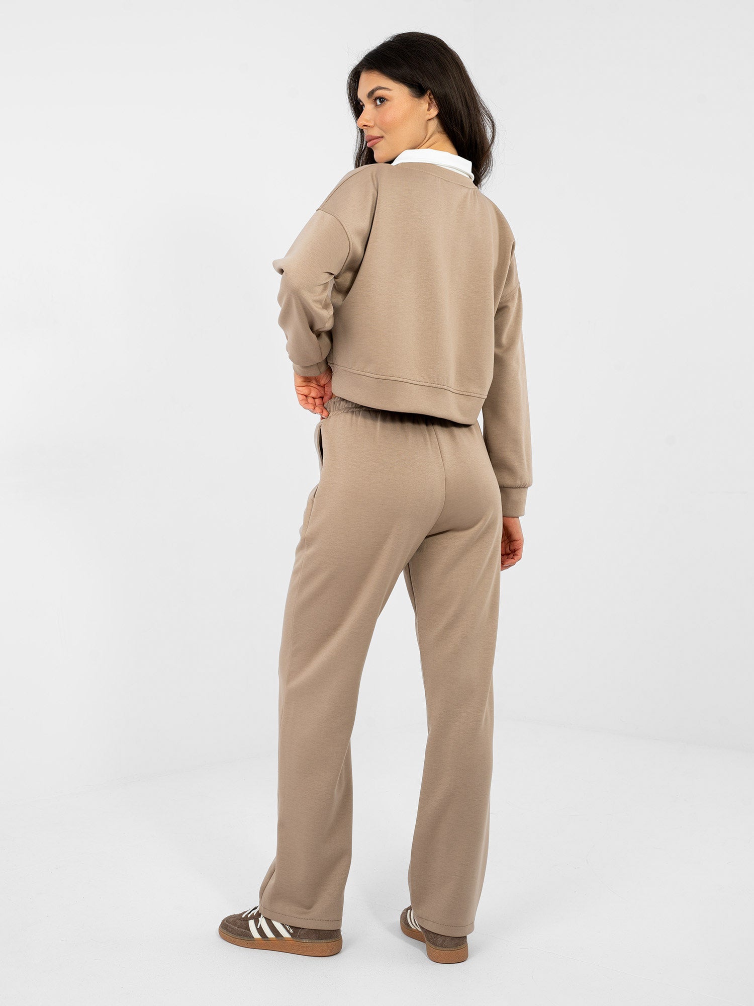 Fango krótka bluza z haftowanym napisem