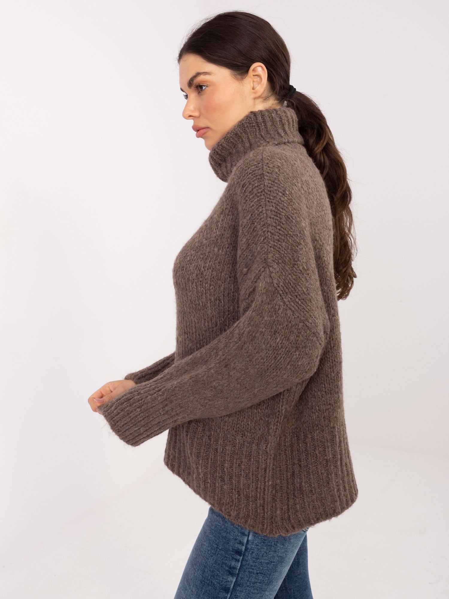 Fango damski sweter golf o grubym splocie