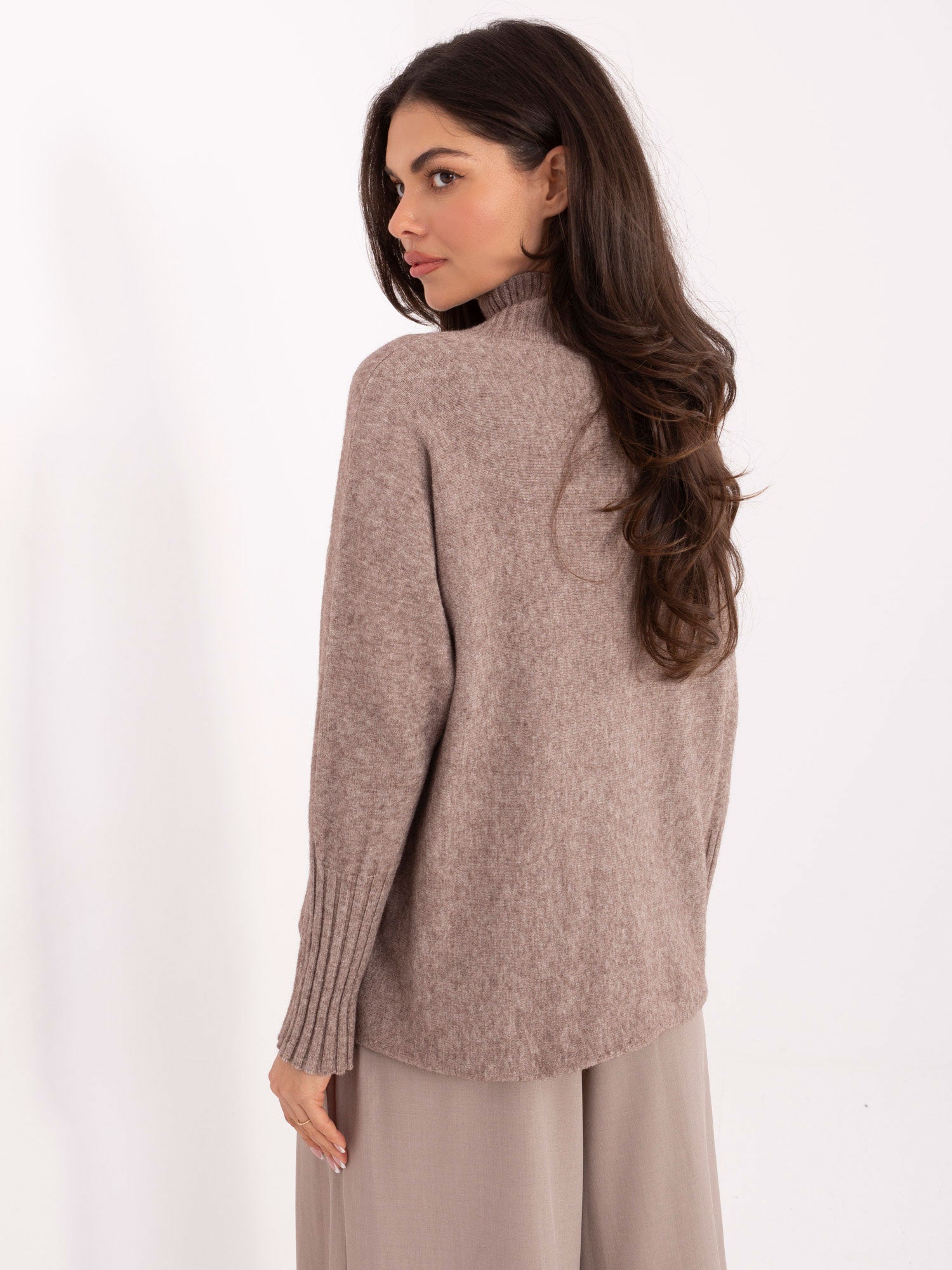 RUE PARIS Fango sweter golf o kroju oversize