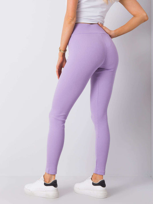Fioletowe legginsy basic w prążek