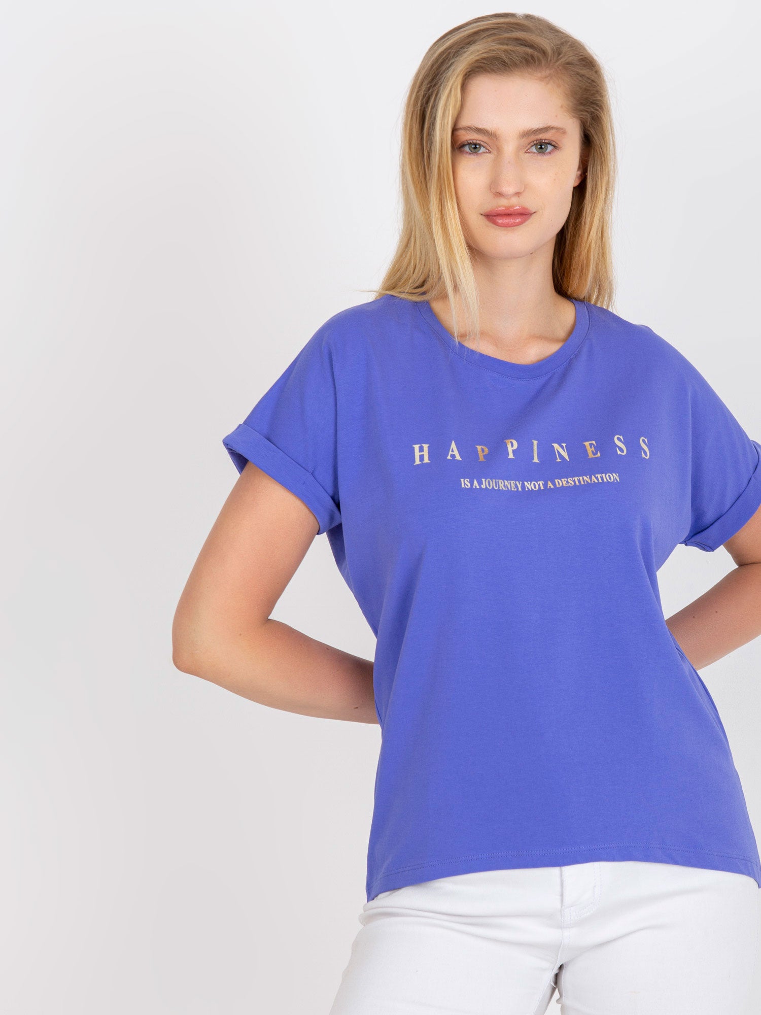 Fioletowy t-shirt plus size ze złotym napisem
