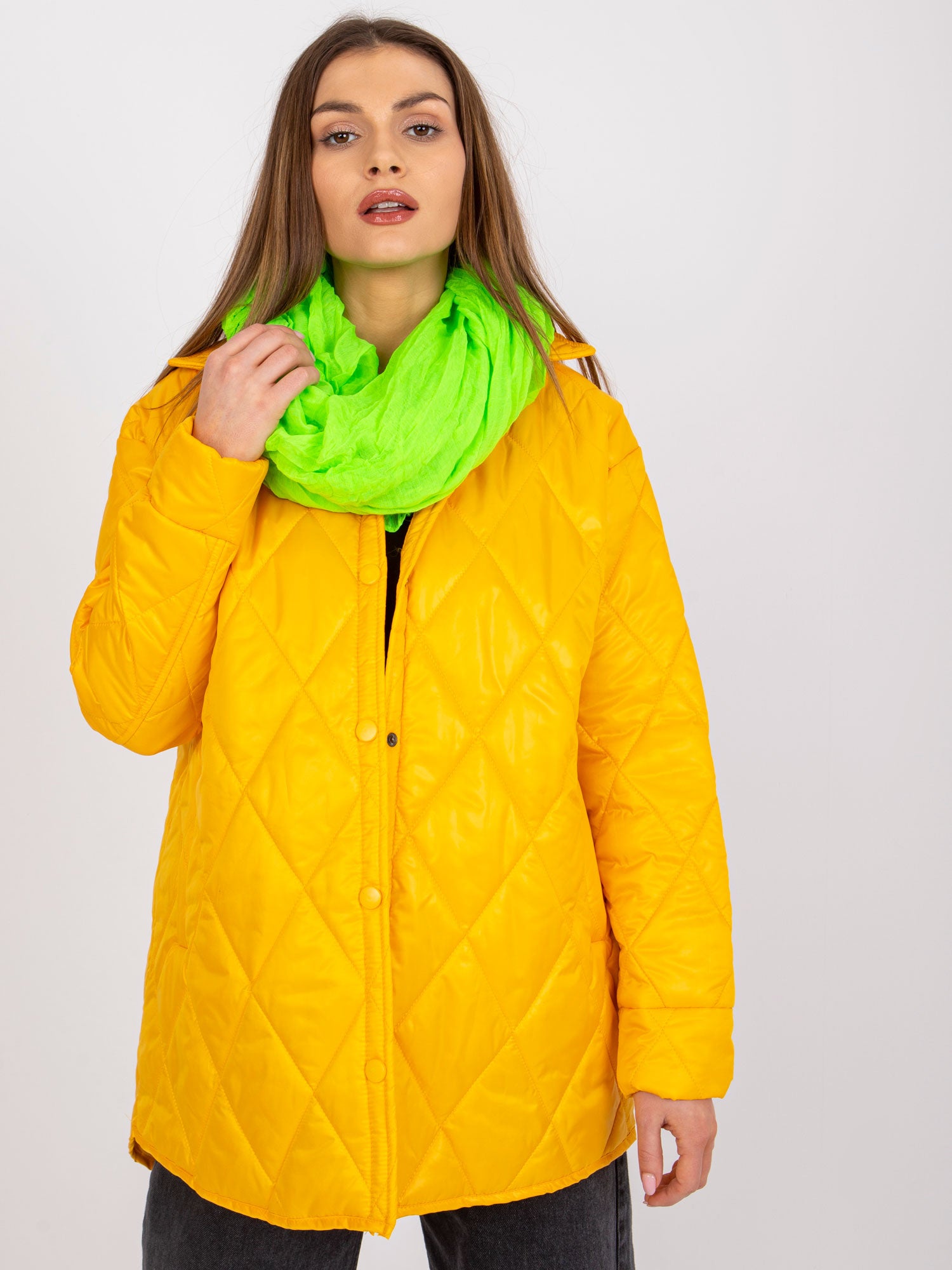 Fluo zielona chusta jednokolorowa