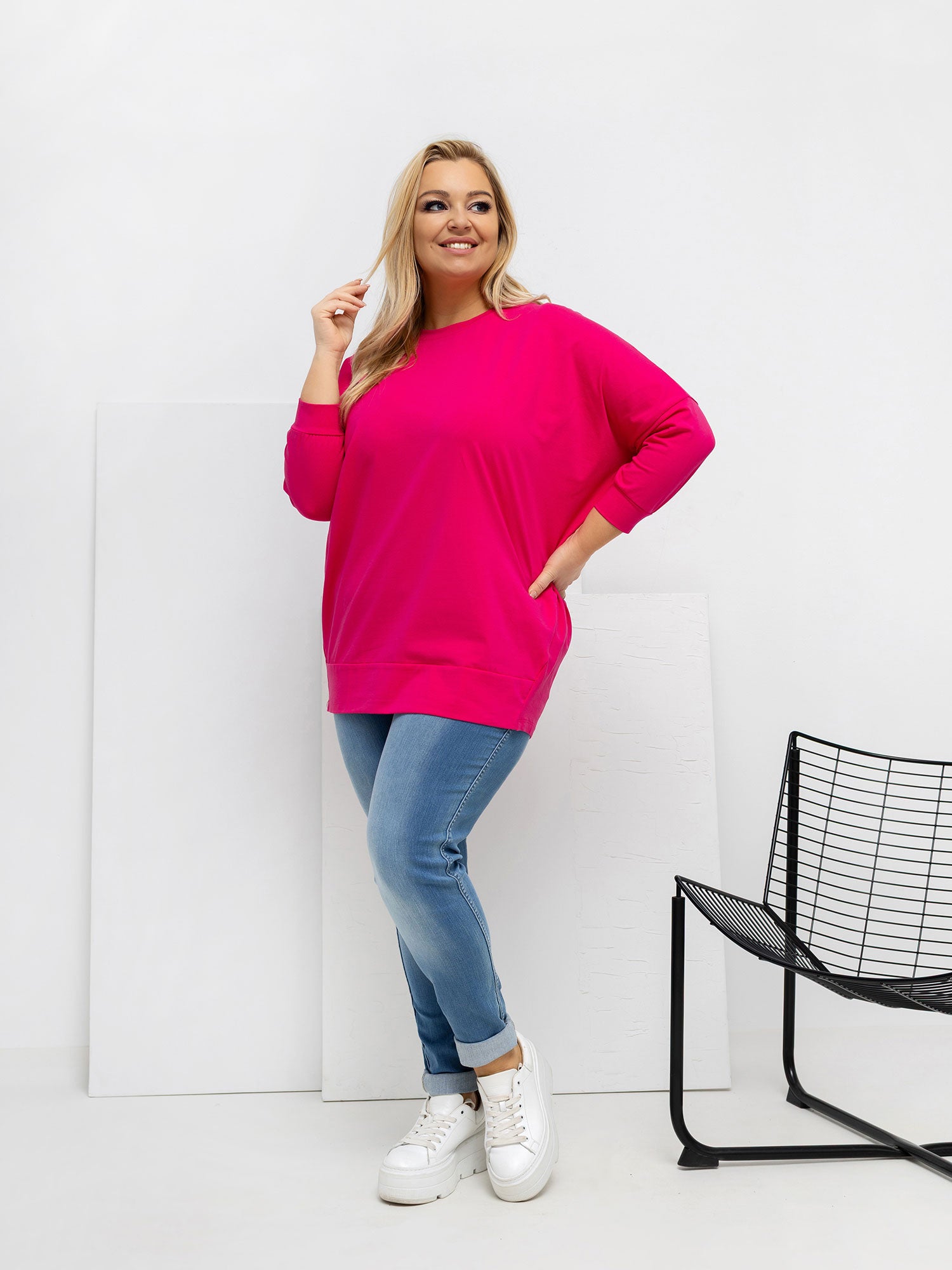 Fuksjowa bluzka plus size z rękawem 3/4